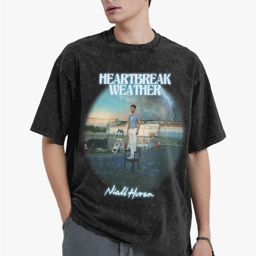 one direction concert Black Short Sleeve Tee with Retro Graphic Design